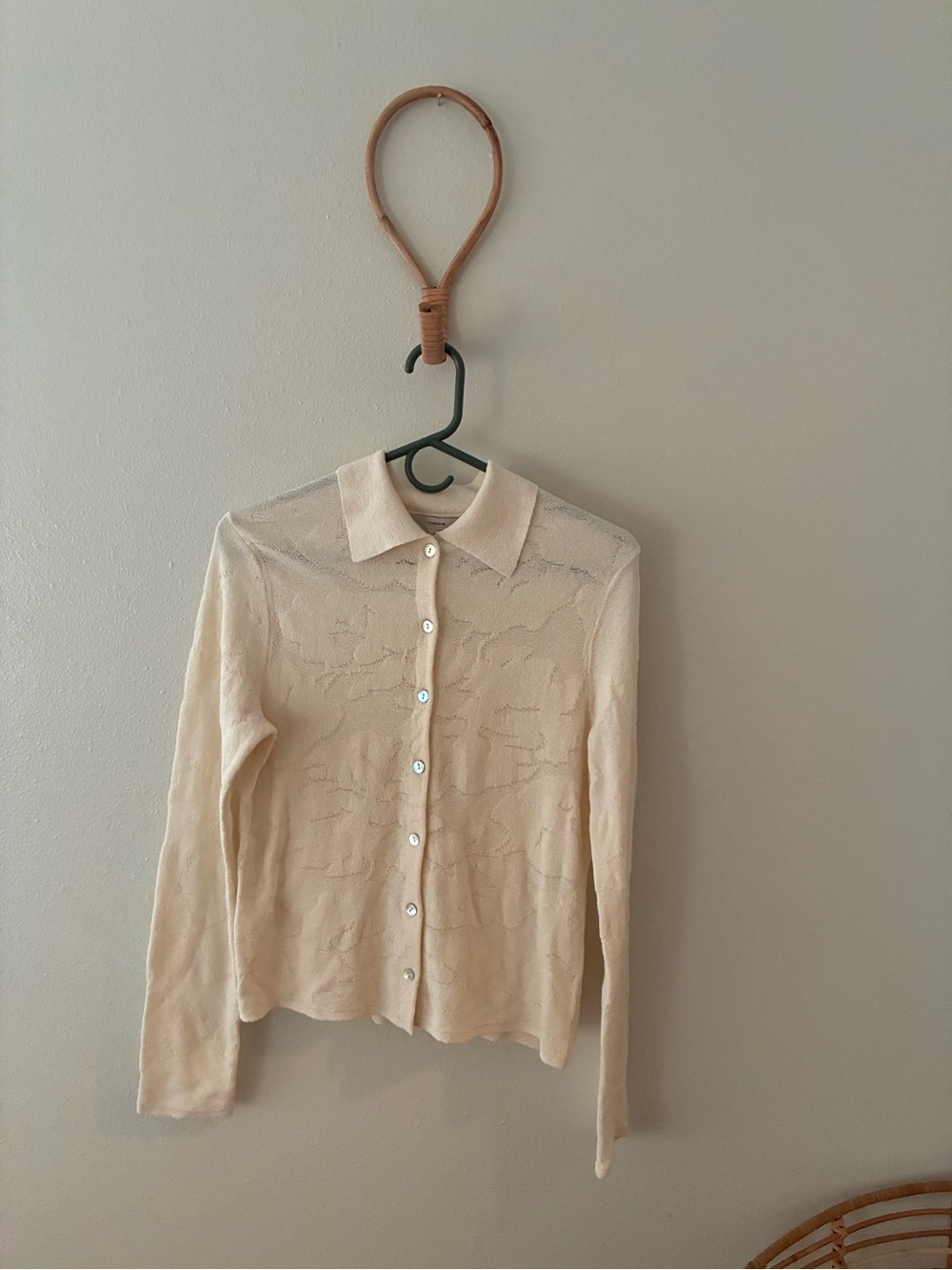 Vince Ivory Textured Floral Jacquard Knit Button Up Shirt Cardigan M